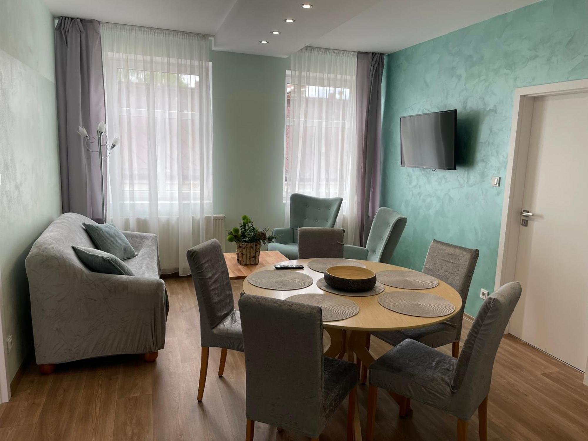 Apartmany Jasmin Liberec Eksteriør bilde